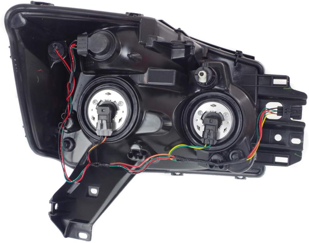 Passenger Side Headlight for Nissan Armada 2004-2006 G961791