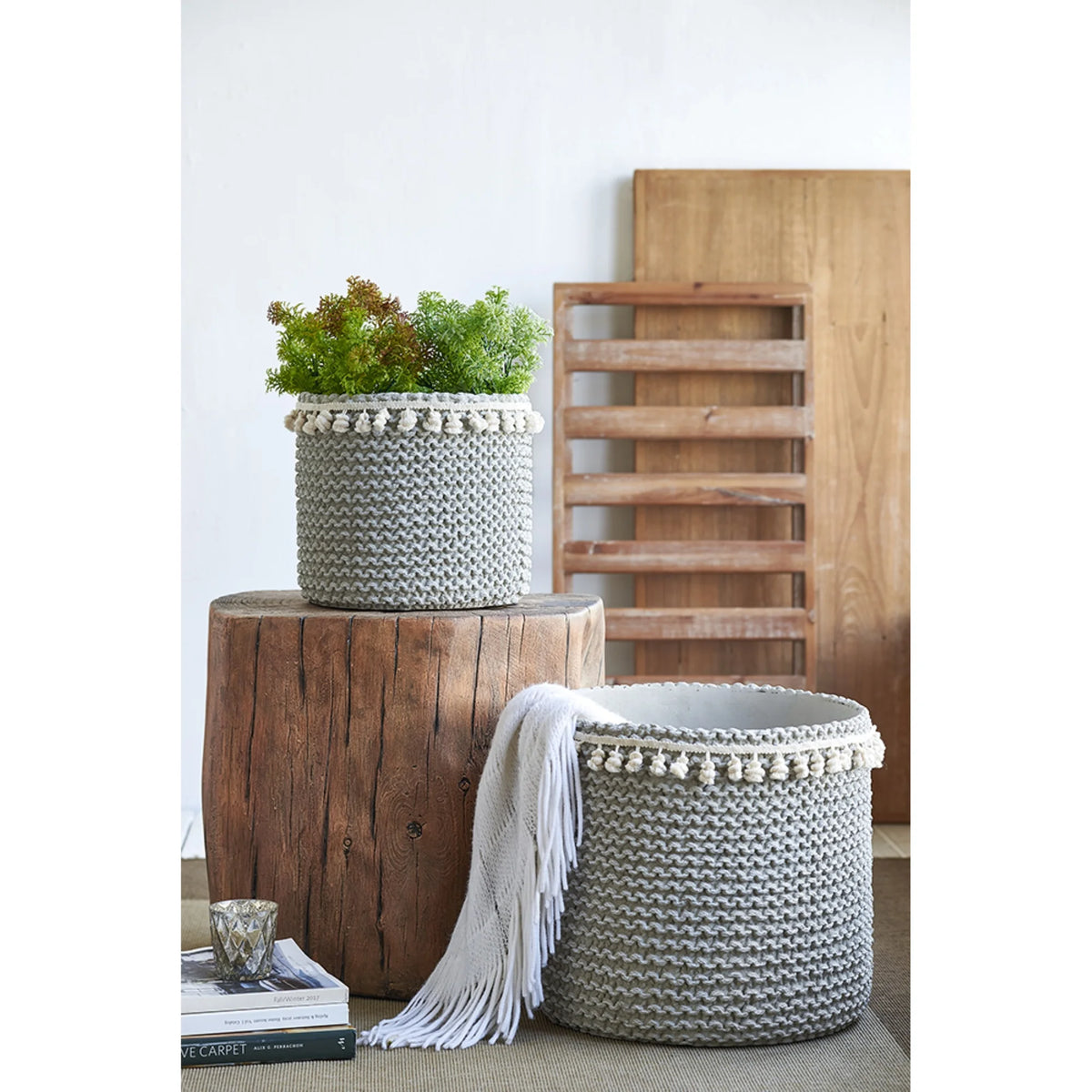 Large Round Basket Planters with Tassel - 13.75" - 2ct N2471