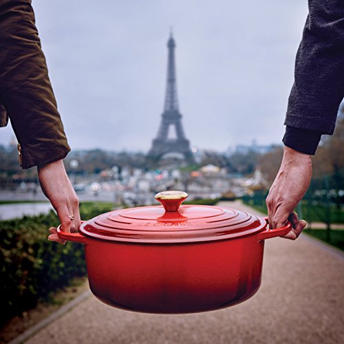 9 qt. Enameled Cast Iron Round Dutch Oven E60257