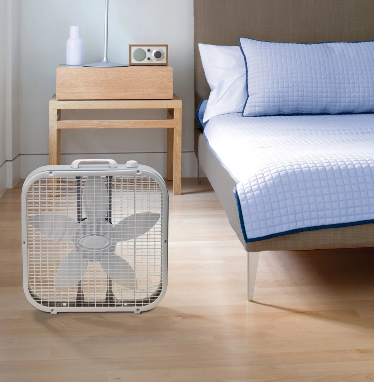 20” 3 Speed White Box Fan Y5429
