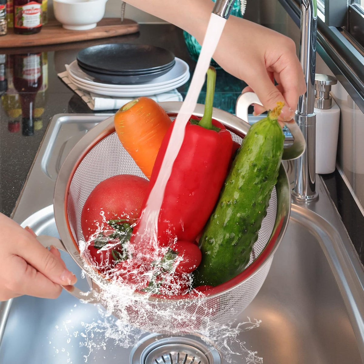 2 Pack 18/8 Stainless Steel Fine Mesh Colander (4Qt and 3Qt) N9471