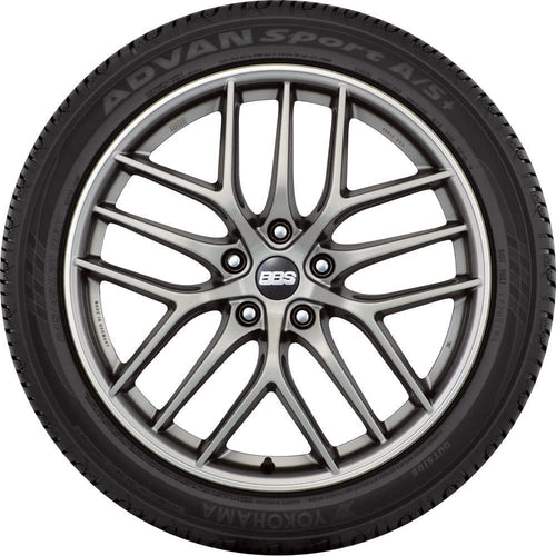 225/40R18 92Y Tire O649836